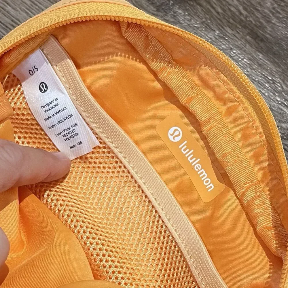 LULULEMON Mini Belt Bag Orange Dream 7-5 Inches Purse Crossbody Men’s Women’s